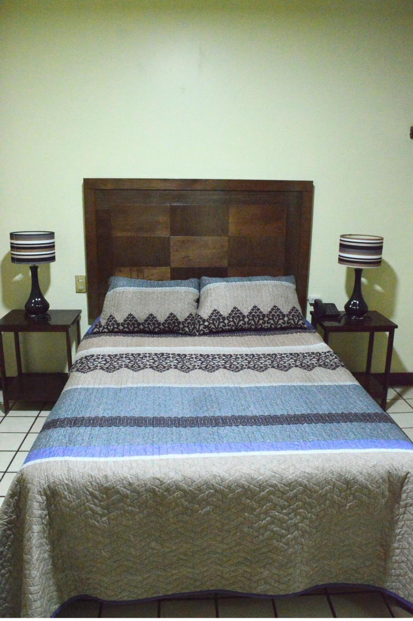 סן חואן דה לוס לאגוס Hotel Topacio מראה חיצוני תמונה